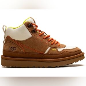 NWOT UGG Highland Hi Heritage Sneaker Hightops Boots, Chestnut